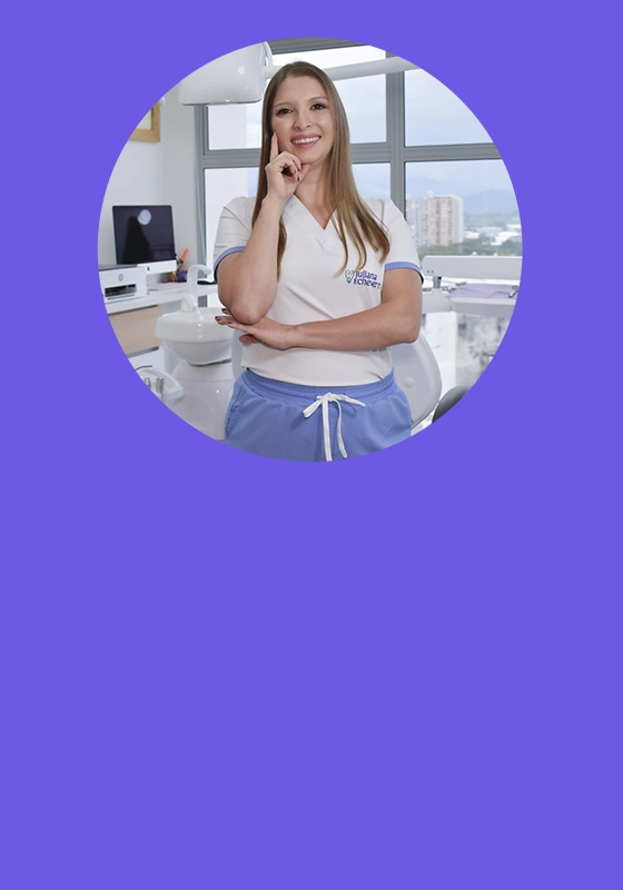 Dra. Juliana Echeverri periodoncista en Armenia Quindío consultorio dental